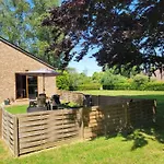 Au Chant Des Oiseaux