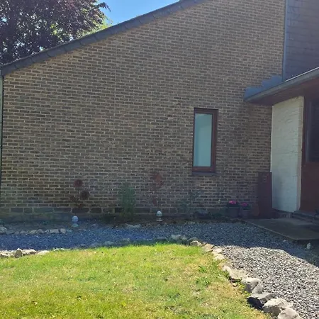 Au Chant Des Oiseaux