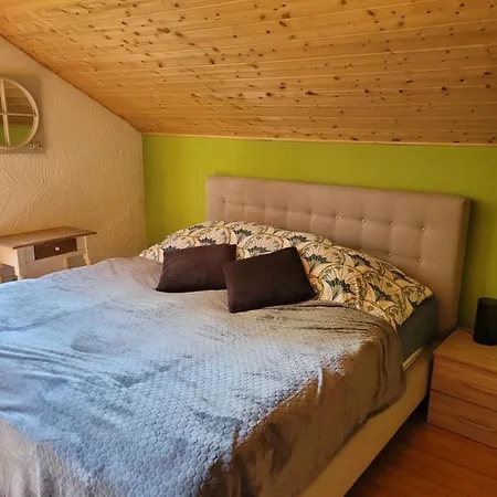 Au Chant Des Oiseaux * Rochefort