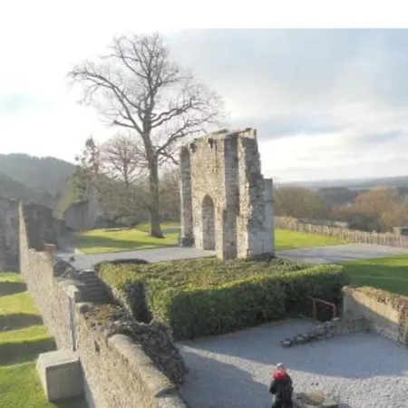 Au Chant Des Oiseaux 公寓 *