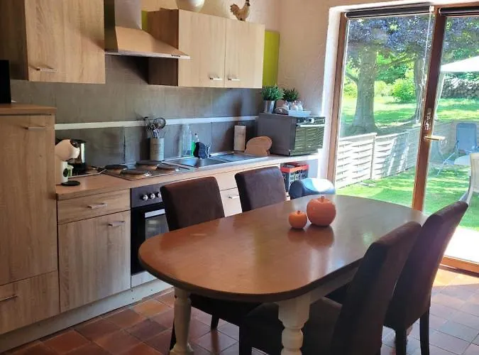 Au Chant Des Oiseaux * Rochefort